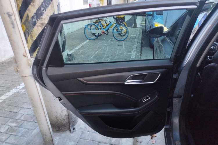 Used MG 6 New Energy 2020 1.5T Hybrid Leading Luxury Edition
