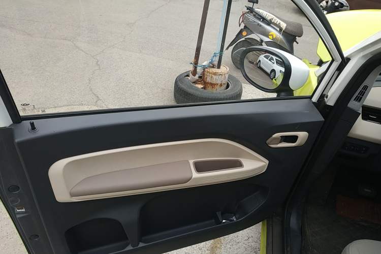 Used Chery QQ Ice Cream 2024 205km Sundae Pro
