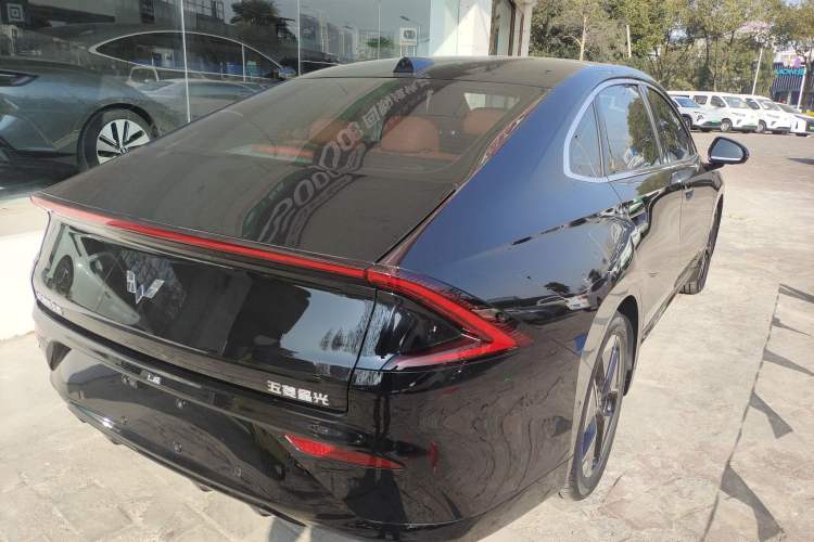 Used Wuling Xingguang 2025 610 km Smart Flagship Version
