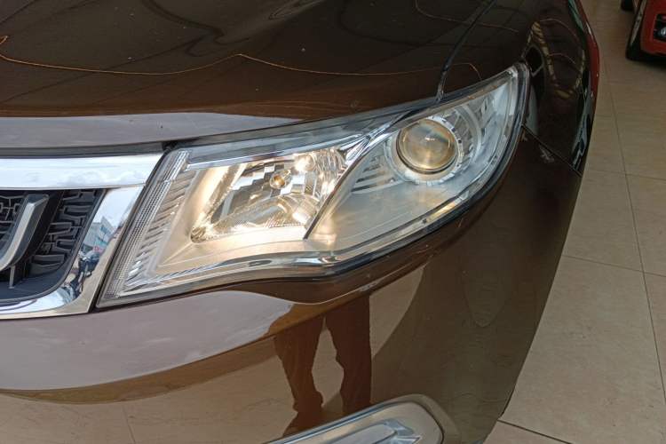 Used Geely Auto Emgrand X7 Sport 2016 1.8TD Automatic ZhiShang Model
