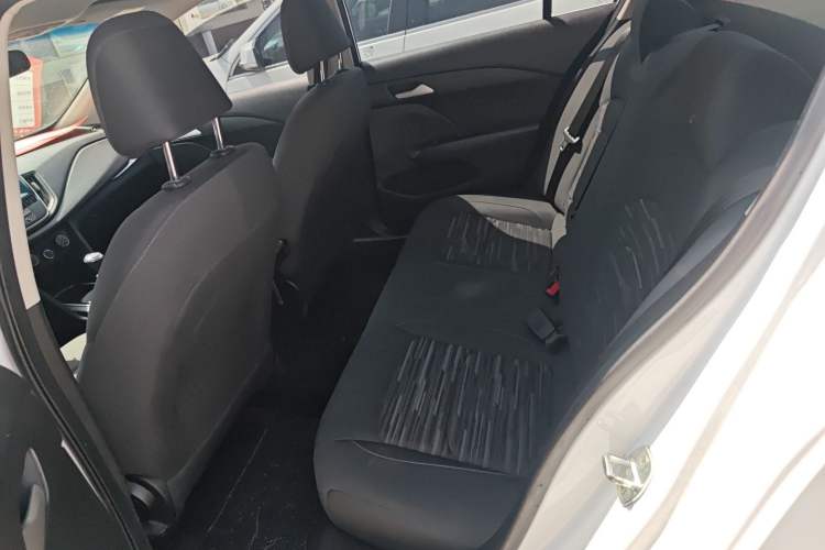 Used Chevrolet Cavalier 2019 320 Manual Enjoyment Edition
