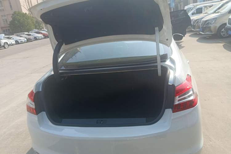 Used Peugeot 408 2015 1.2T Automatic Luxury Edition