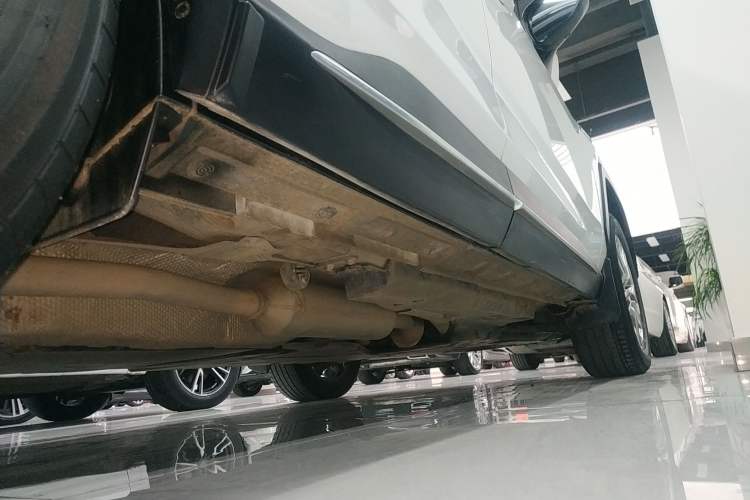 Used Toyota Wildlander 2022 Dual-Engine 2.5L E-CVT Two-Wheel Drive Luxury PLUS Edition
