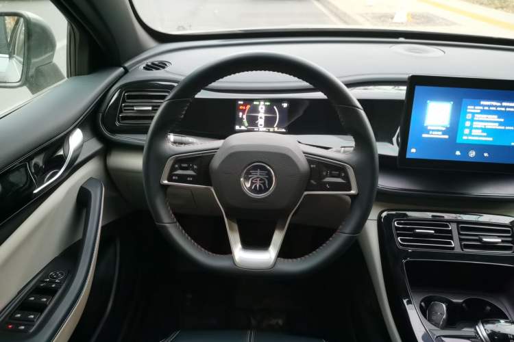 Used BYD Qin PLUS 2021 DM-i 55KM Prestige Model
