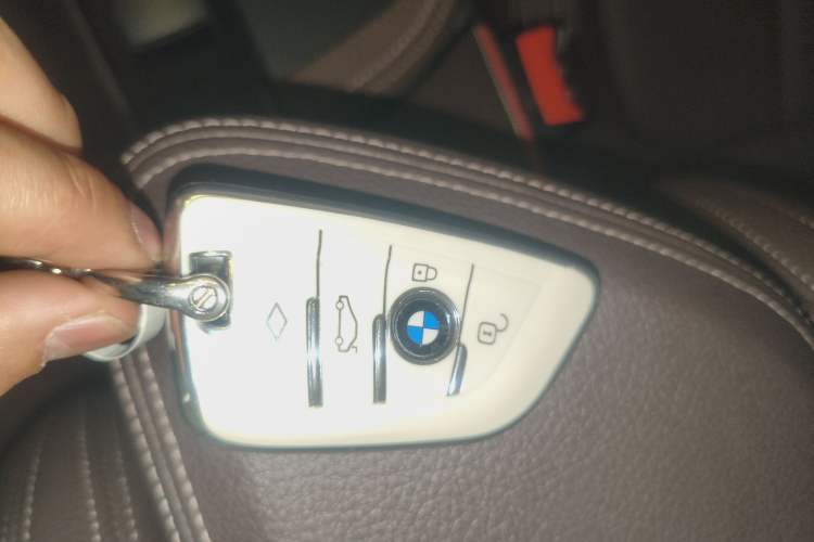 Used BMW X2 2021 sDrive25i Leading Model M Off-Road Package
