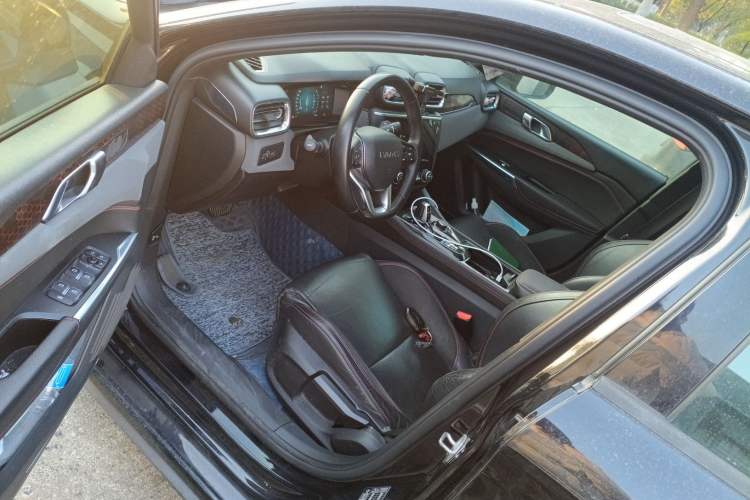 Used Lynk & Co 03 2018 1.5TD DCT Sport Edition China V Standard
