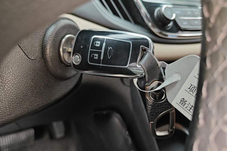 Used Chevrolet Monza 2022 320 Automatic Enjoyment Sunroof Version
