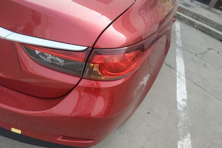 Used Mazda Atenza 2014 2.0L Blue Sky Luxury Edition