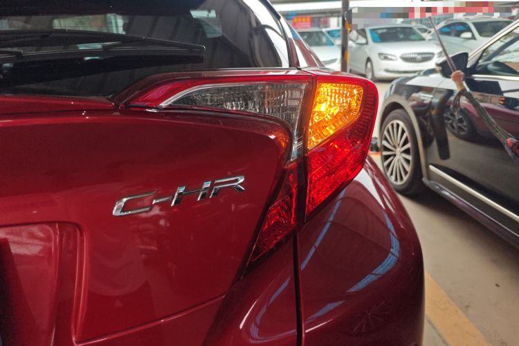 Used Toyota C-HR 2020 2.0L Leading Edition
