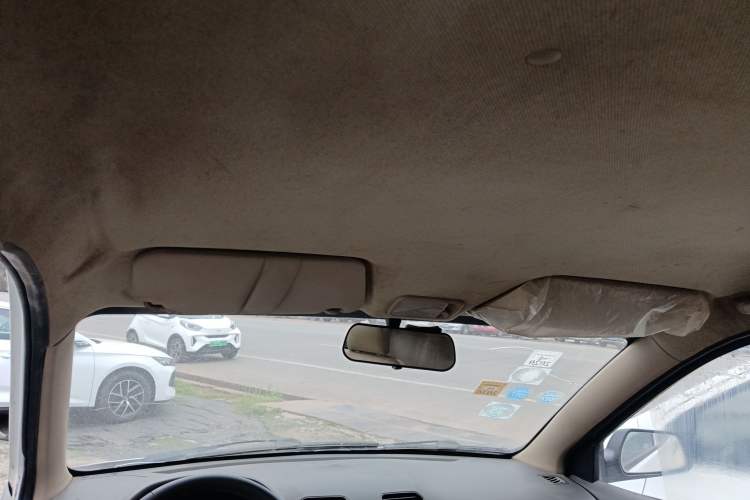 Used Wuling Hongguang 2014 1.5L Base Version
