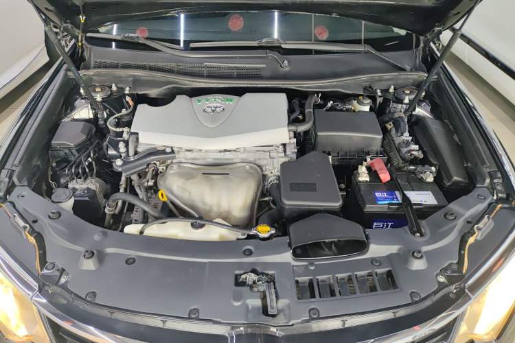 Used Toyota Camry 2016 2.0G 10th Anniversary Leading Edition
