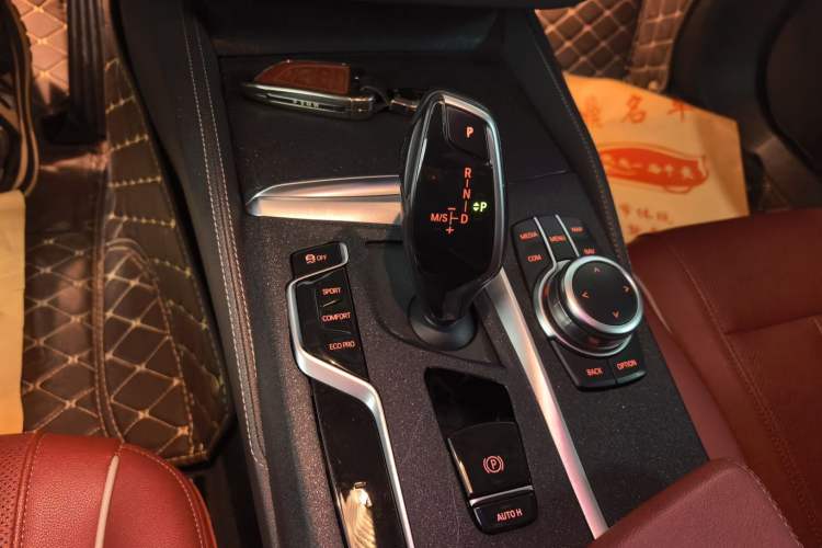 Used BMW 5 Series 2022 Restyled 525Li Luxury Package
