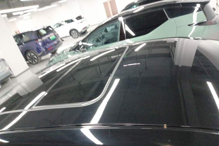 Used Lynk & Co 07 2024 EM-P 126 Long-Range Halo