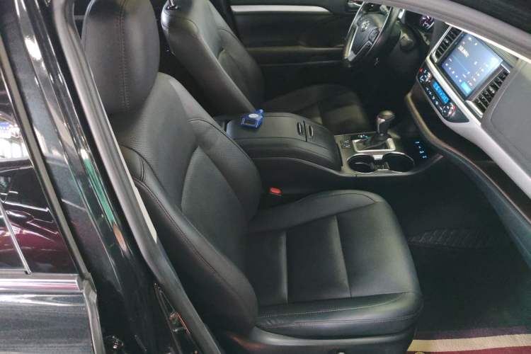 Used Toyota Highlander 2021 2.0T Four-Wheel Drive Luxury Edition 7 Seats