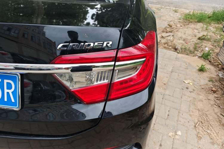 Used Honda Crider 2015 1.8L automatic comfort version
