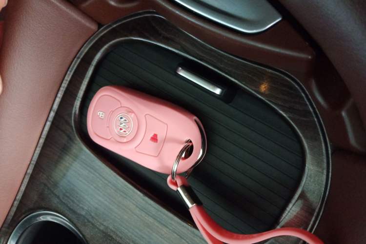 Used Buick Envision 2017 20T Two-Wheel Drive Elite Version
