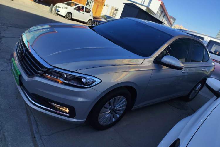 Used Volkswagen Lavida 2021 1.5L Automatic Comfort Edition
