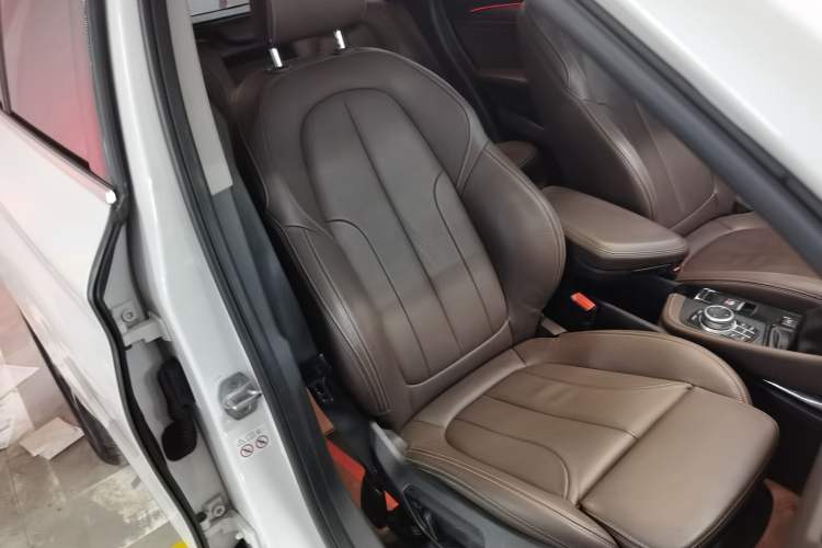 Used BMW X1 2019 xDrive20Li Luxury Model
