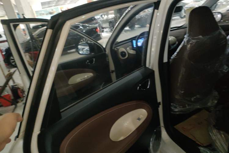 Used Wuling Bingo 2024 333 km Enjoyment Version
