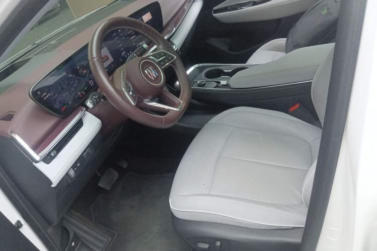 Used Buick E4 2023 Deluxe Edition
