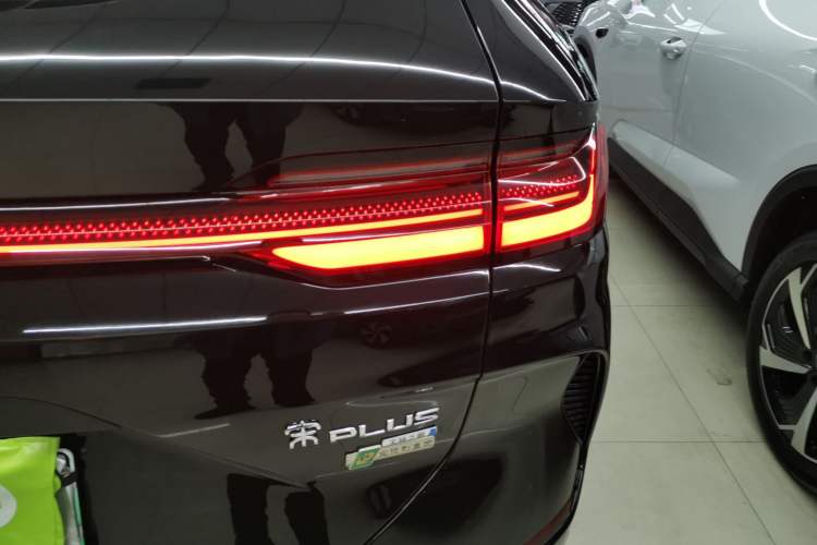 Used BYD Song PLUS New Energy 2025 DM-i Intelligent Driving 112KM Prestige Model
