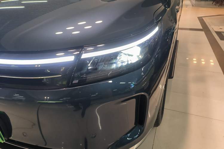 Used Hima AITO M7 2024 1.5T Intelligent Drive 4WD Ultra Version 5 Seats
