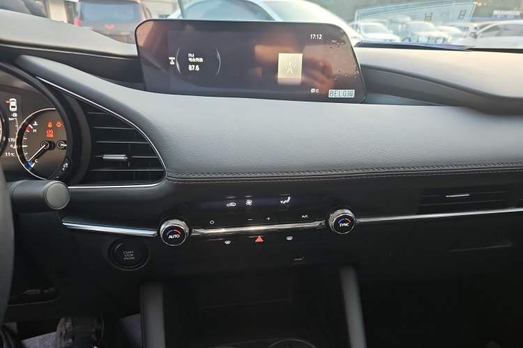 Used Mazda Mazda 3 Axela 2021 2.0L Automatic Zhiya Edition
