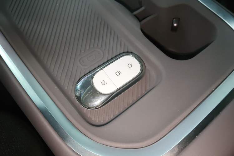 Used Leapmotor C16 2026 Extended-Range 280 LiDAR Zhizun Edition 5 Seats