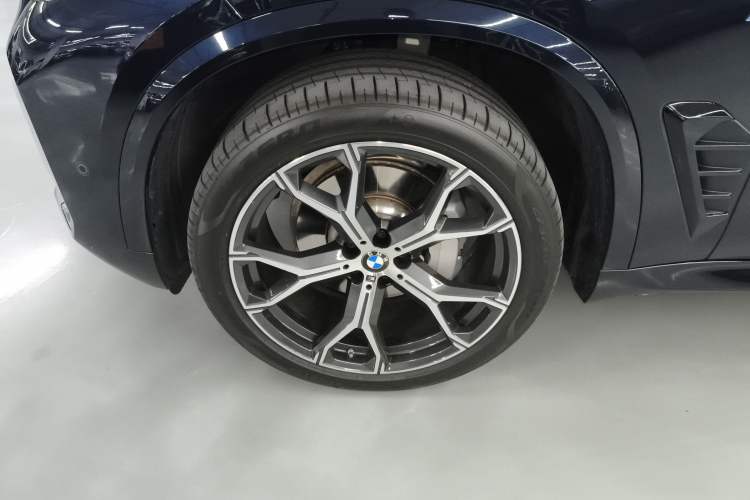 Used BMW X5 2023 xDrive 30Li Luxury M Sport Night Edition Package
