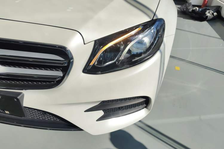 Used Mercedes-Benz E-Class 2018 Facelift E 200 L Sport Edition
