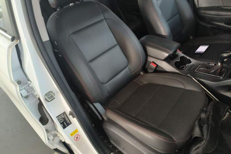 Used Changan CS75 2015 1.8T Automatic 4x4 Elite Model China V Standard
