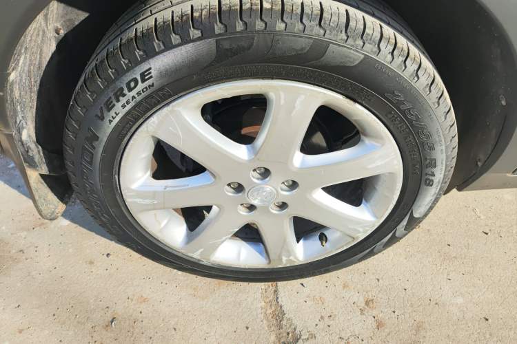 Used Buick Encore 2015 1.4T Automatic Two-Wheel Drive Urban Elite Version