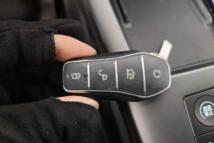 Used BYD Qin PLUS 2025 DM-i Smart Drive 55KM Leading Model