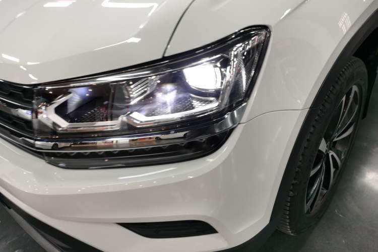 Used Volkswagen Tharu 2021 280TSI Two-Wheel-Drive Luxury Plus Edition
