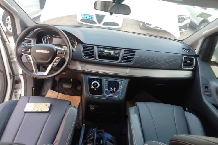 Used SAIC MAXUS G20 2023 ES 2.0T Gasoline Automatic Value Edition