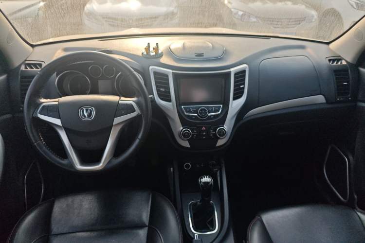 Used Changan CS35 2014 1.6L Manual Luxury Model China IV Standard

