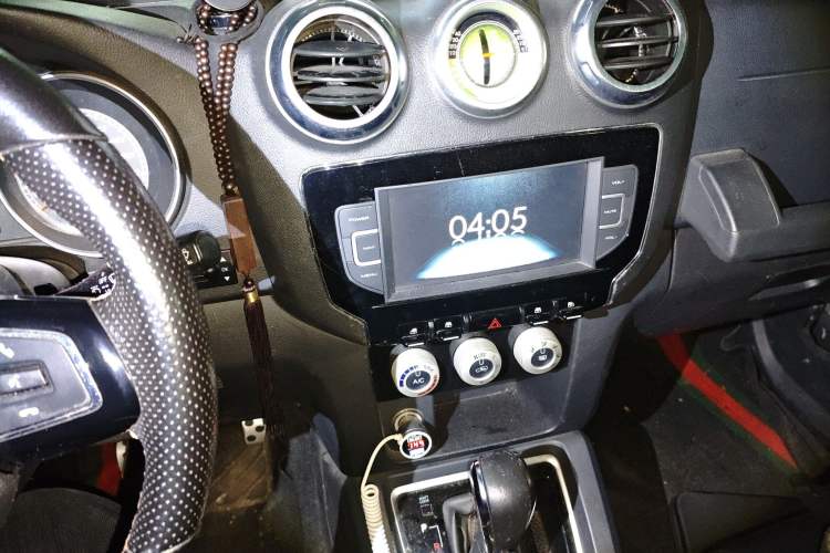 Used BAIC Off-Road BJ40 2017 40L 2.3T Automatic All-Wheel Drive Ring of the Tower Champion Edition
