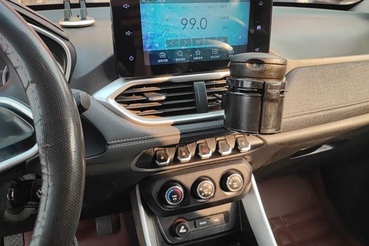 Used Baojun 530 2018 1.5T Manual Elite Version China V