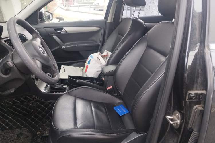 Used Volkswagen Lavida 2013 Restyled Classic 1.6L Automatic Comfort Edition