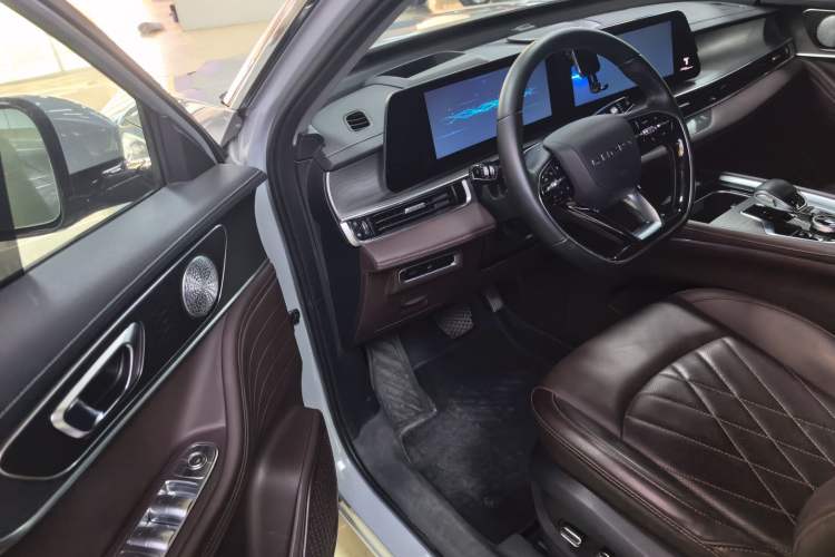 Used Chery Tiggo 8 PRO 2022 290T Two-Wheel Drive Haohan Edition 5 Seats
