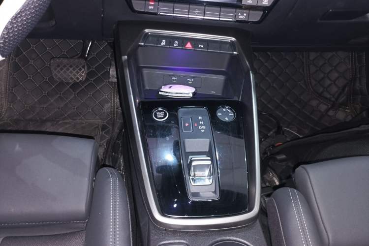 Used Audi A3 2024 A3L Limousine 35 TFSI Fashion Sport Model
