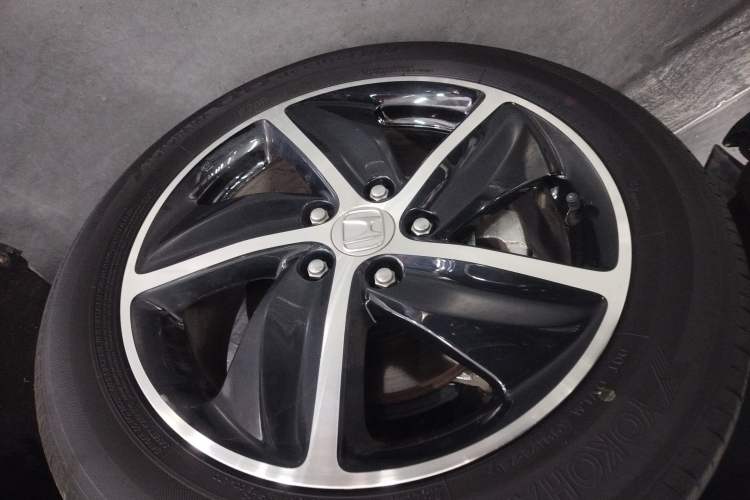 Used Honda Vezel 2020 1.5L CVT Pioneer Edition
