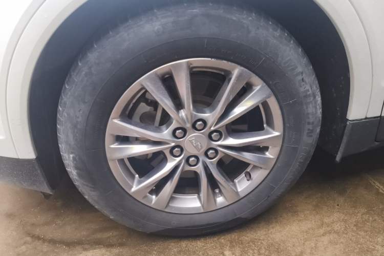 Used Cadillac XT5 2020 Revised Version 28T Luxury Edition
