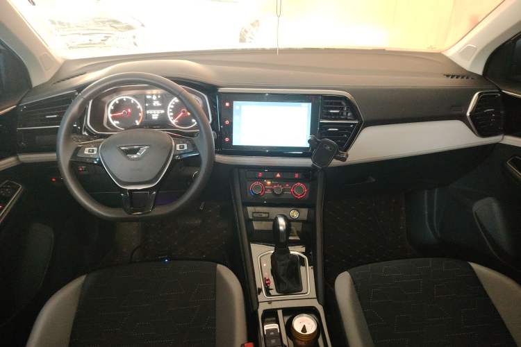 Used Jetta VS5 2024 280TSI Automatic Pioneer Edition
