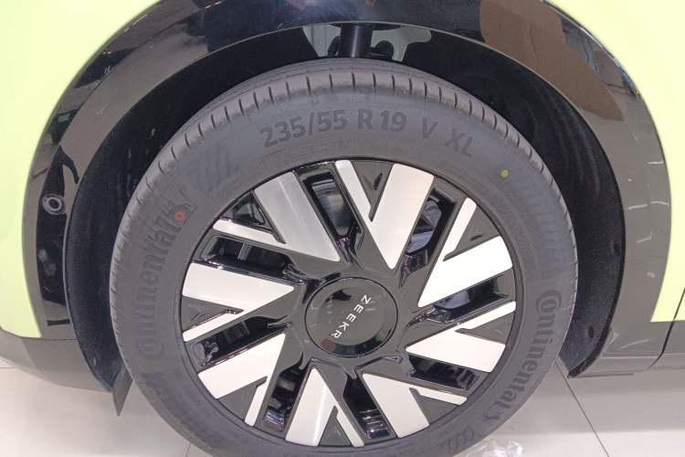 Used Zeekr MIX 2025 Long-Range Intelligent Driving Edition
