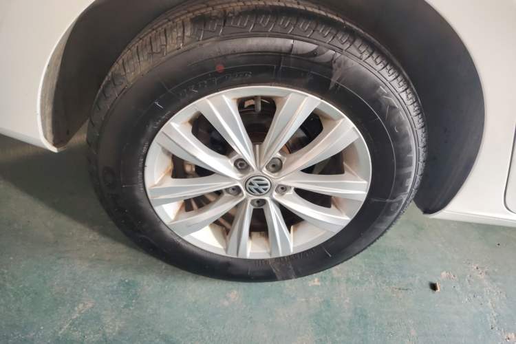 Used Volkswagen Bora 2017 1.6L Automatic Fashion Model