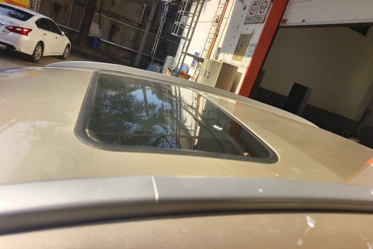 Used Geely Auto Vision X3 2021 PRO 1.5L CVT Deluxe Model
