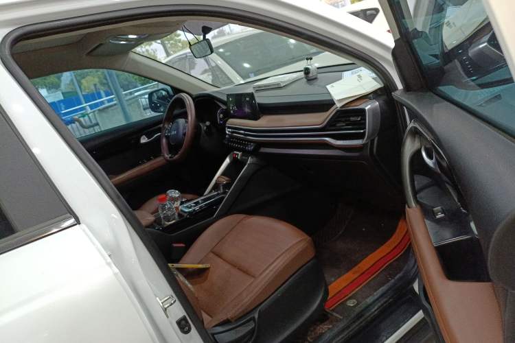 Used Kia Sportage R 2021 Ace 2.0L Splendid Edition
