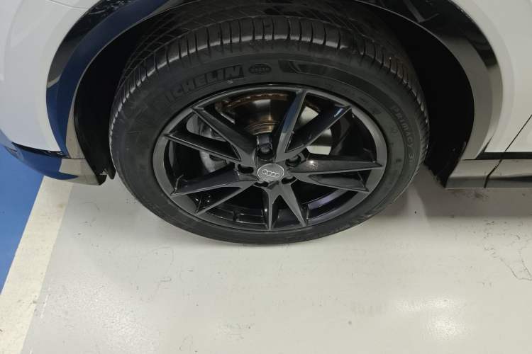 Used Audi Q2L 2021 35 TFSI Progressive Dynamic Edition
