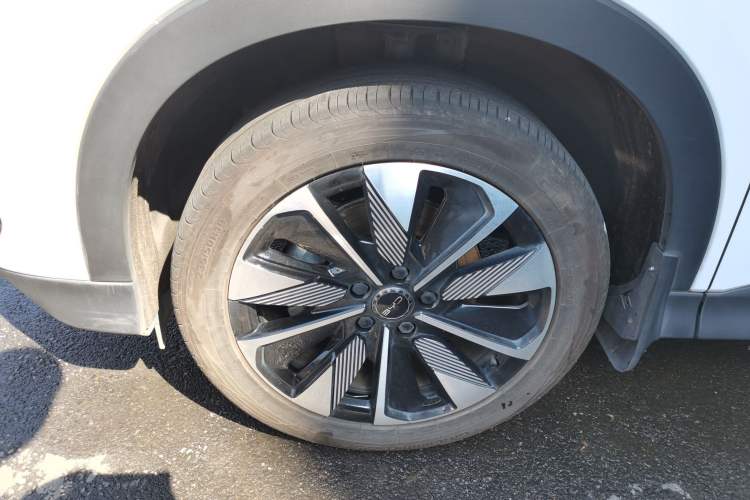 Used BYD Song PLUS New Energy 2024 Honor Edition EV 520km Luxury Model
